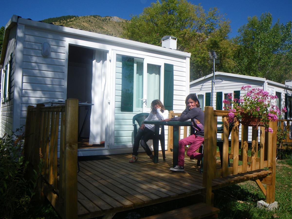 Camping Les Auches Ancelle Exterior foto
